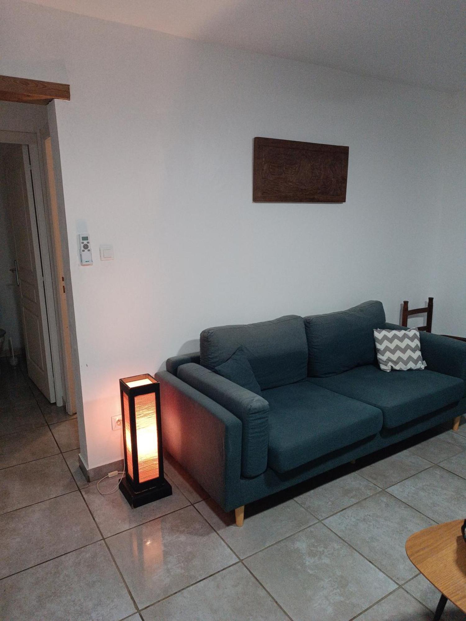jolie maison st pierre , JACUZZI, jardin, Saint Pierre Chambre photo